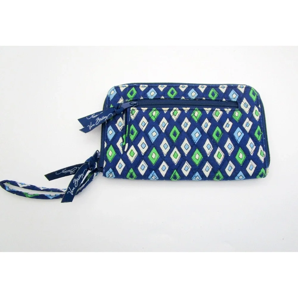 Vera Bradley Blue Diamonds Wristlet Zip Around Wallet